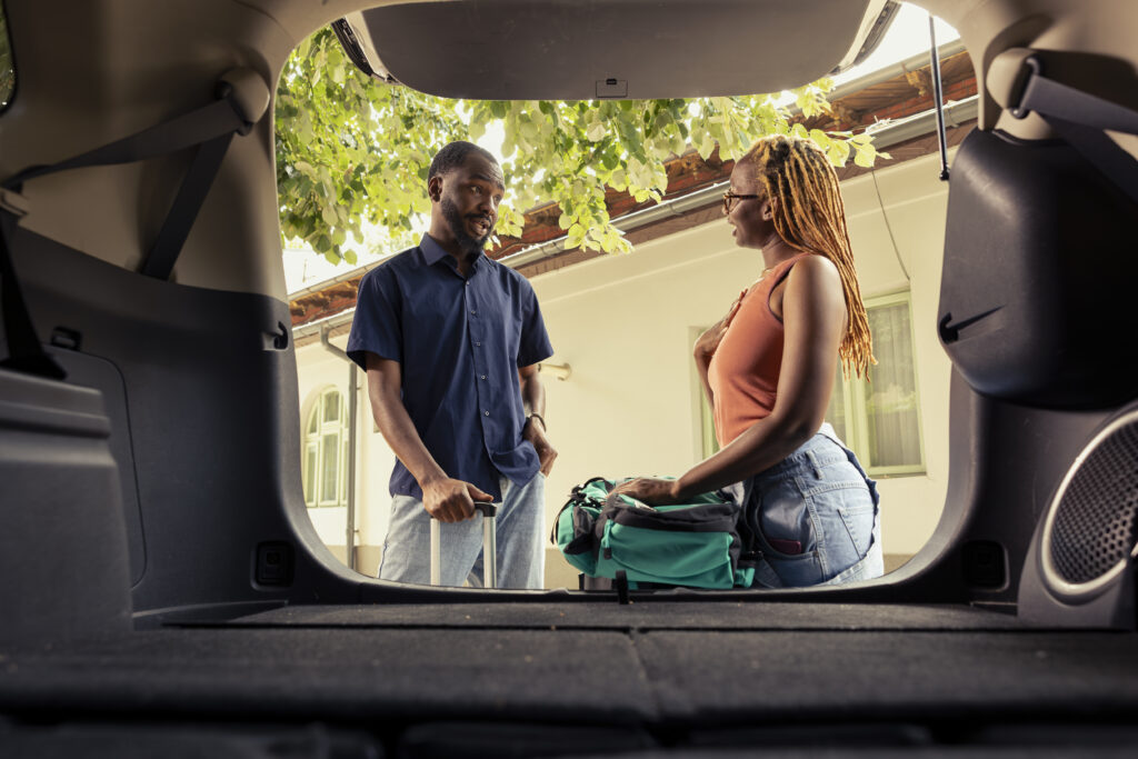 Love in Transit: How Couples Can Plan Romantic Getaways with Move9ja